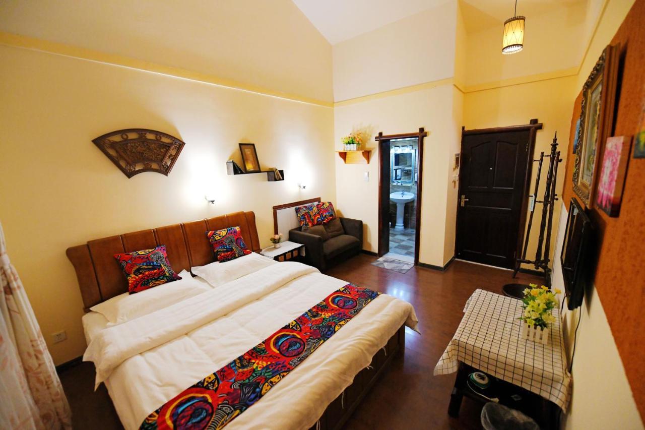 Maple Leaf Inn Lijiang  Extérieur photo