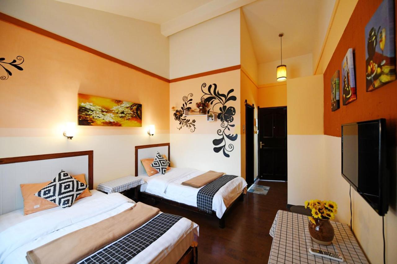 Maple Leaf Inn Lijiang  Extérieur photo