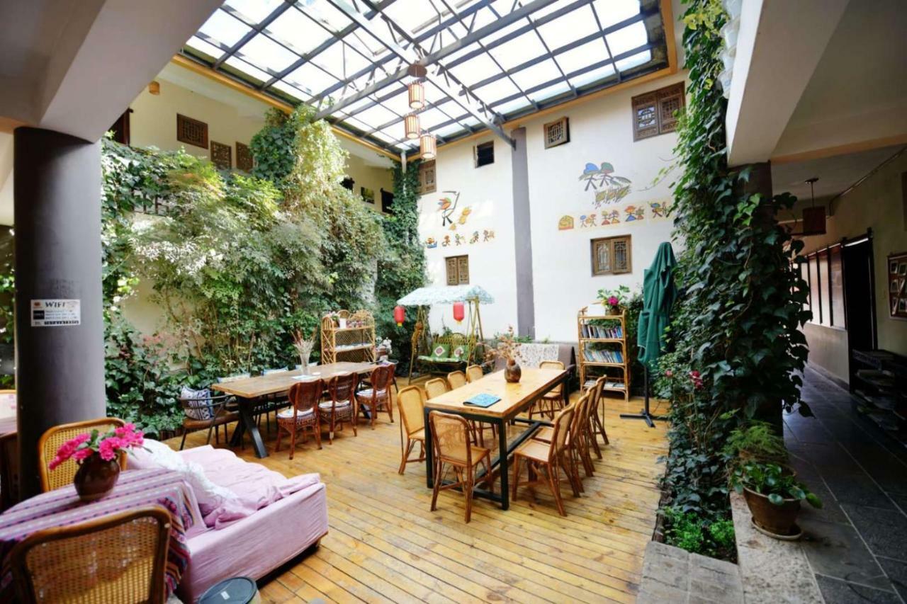 Maple Leaf Inn Lijiang  Extérieur photo